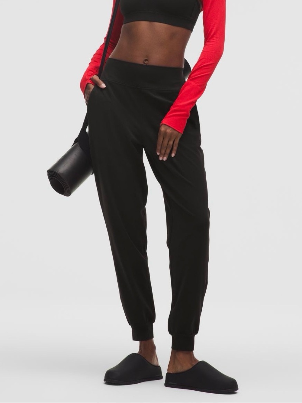 Lululemon Align High Rise Joggers in Black